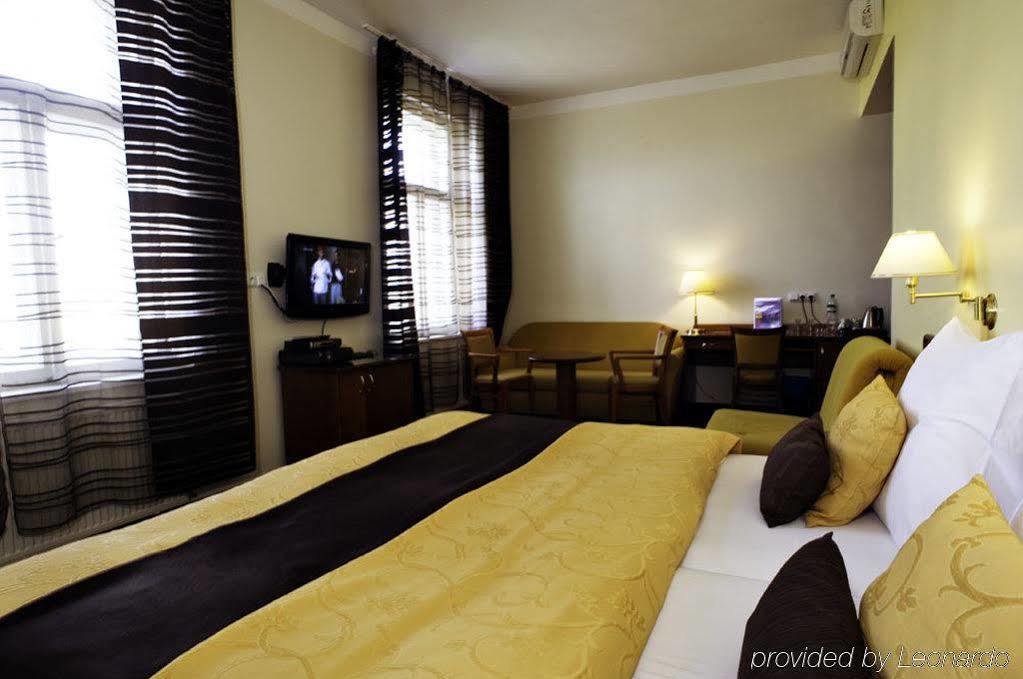 Hotel Andel Praha Bagian luar foto