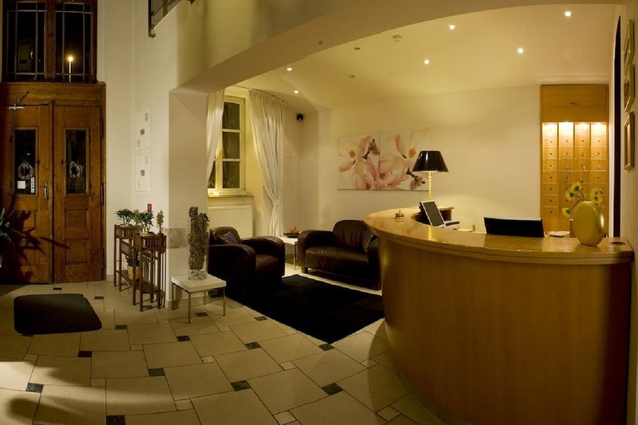 Hotel Andel Praha Bagian luar foto