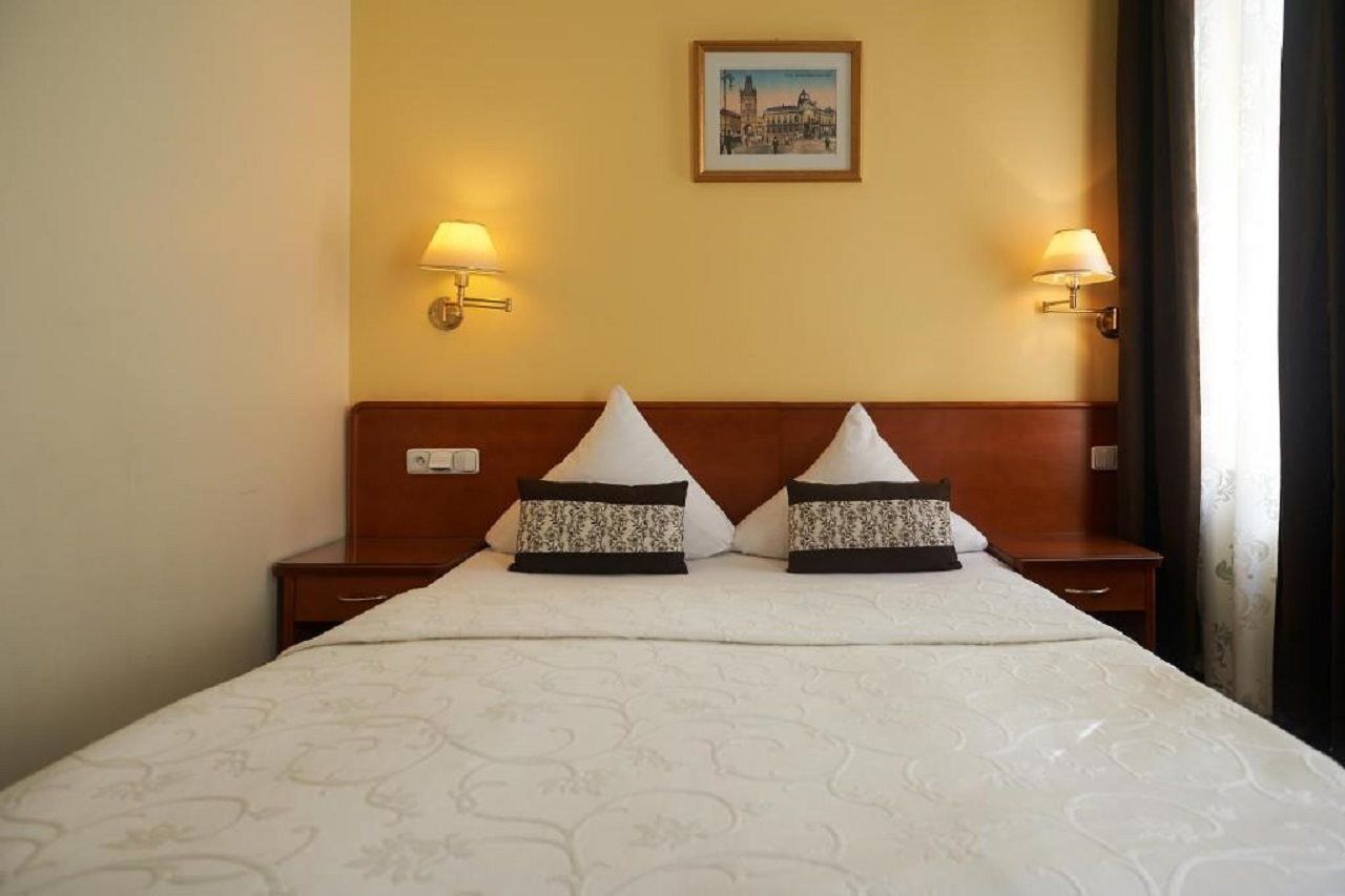 Hotel Andel Praha Bagian luar foto